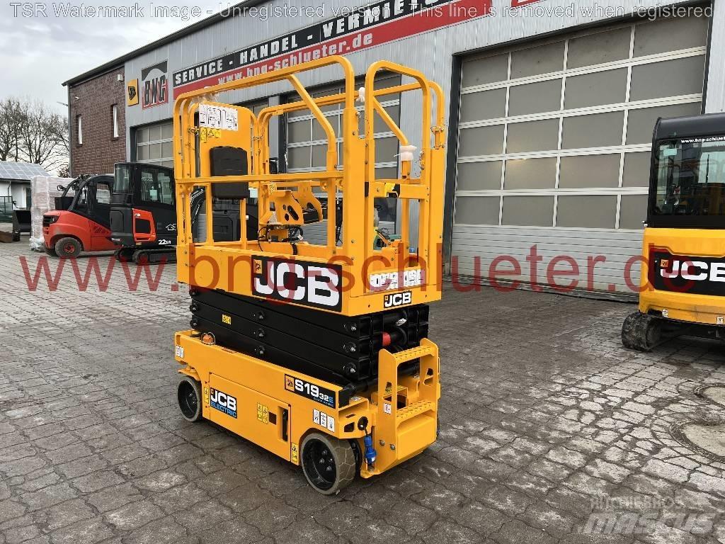 JCB S 1932 E -Demo- Makasli platformlar