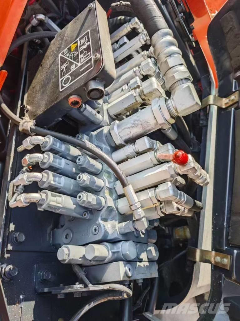 Kubota 185-3 Paletli ekskavatörler