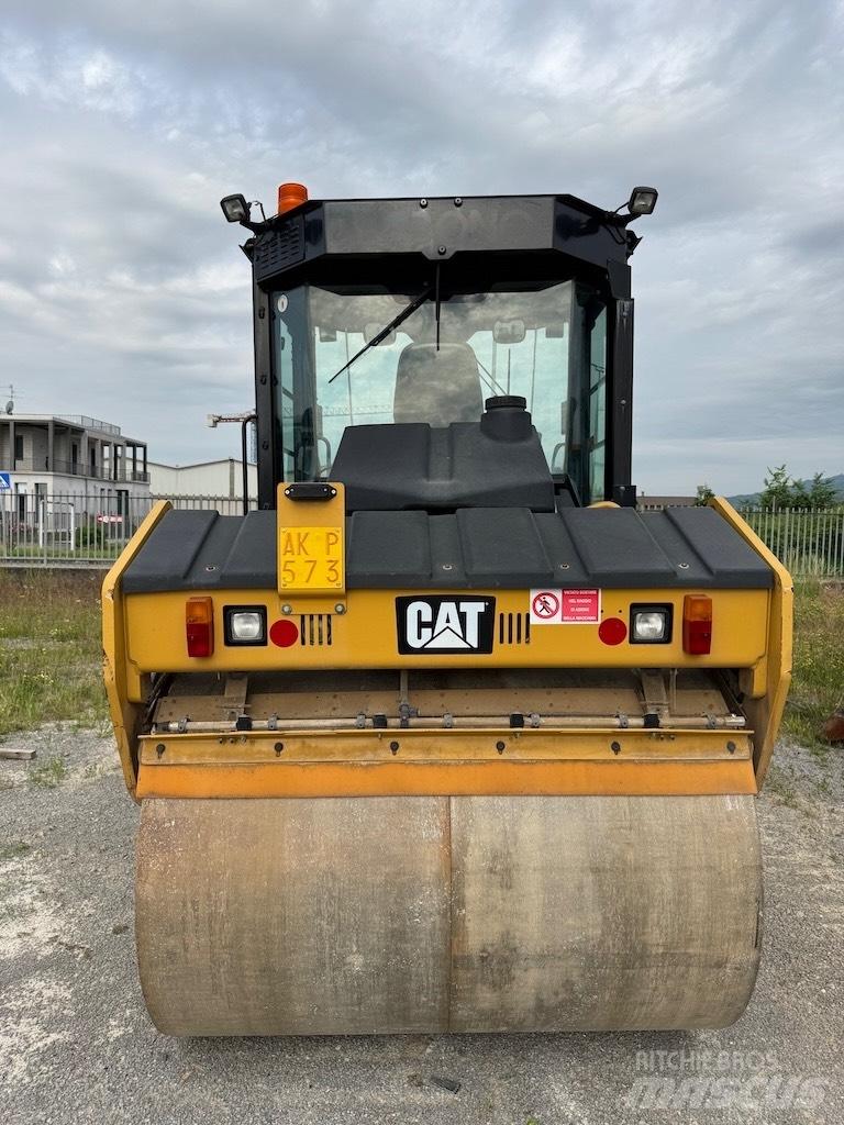 CAT CD 54 B Çift tamburlu silindirler