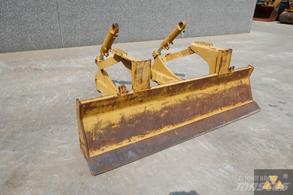 CAT Skidder blade Greyder biçaklari