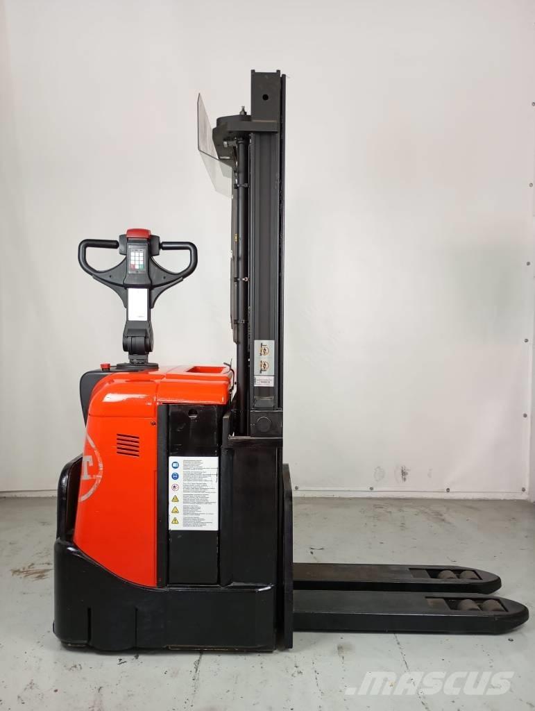 BT SPE 125 Akülü depo ekipmanları