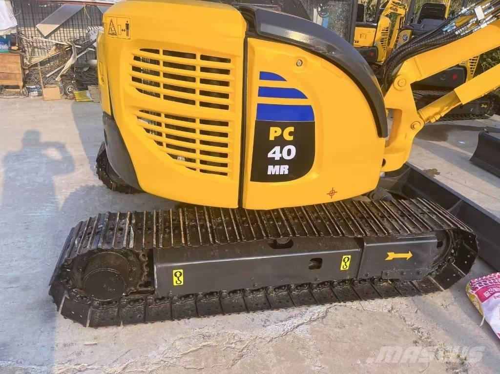 Komatsu PC 40 MR Mini ekskavatörler, 7 tona dek