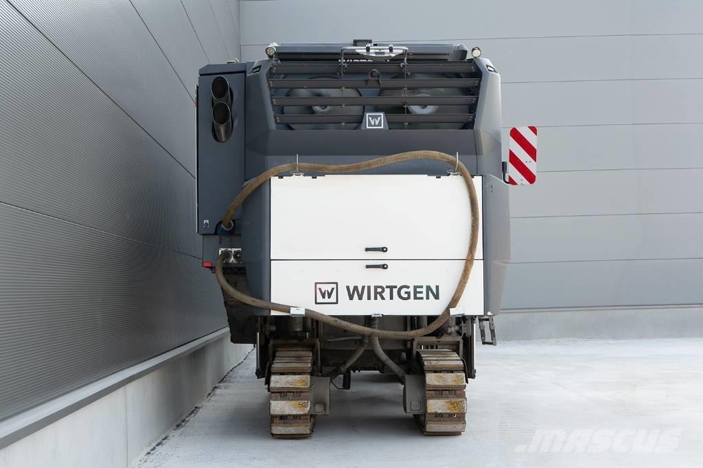 Wirtgen W 220 FI Asfalt kaziyicilar