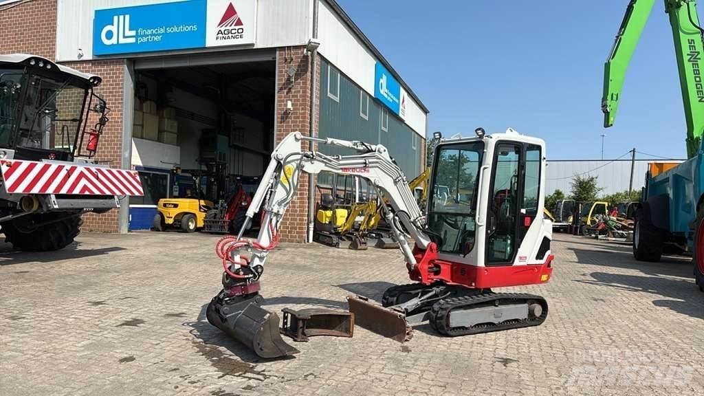 Takeuchi TB225 Mini ekskavatörler, 7 tona dek