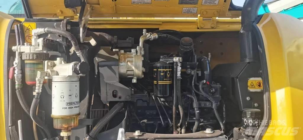 Komatsu PC 60 Paletli ekskavatörler