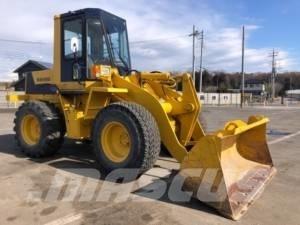 Komatsu Wheel loader Tekerlekli yükleyiciler