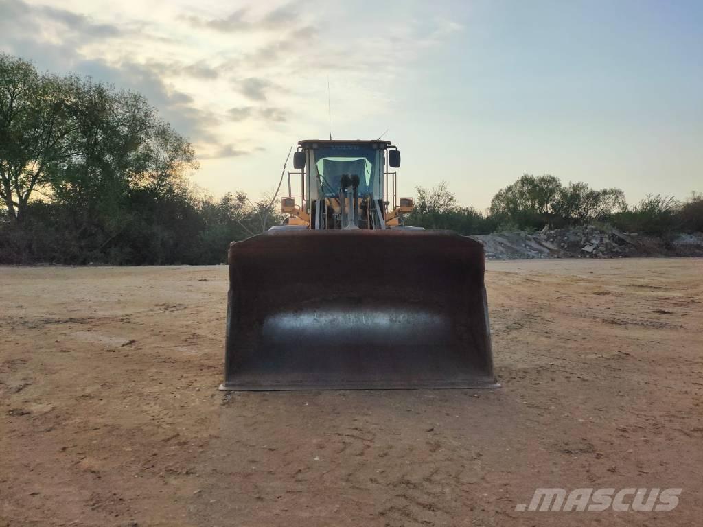 Volvo L 110 G Paletli yükleyiciler