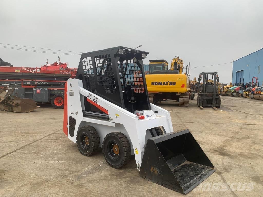  JC 25 Skid steer loderler