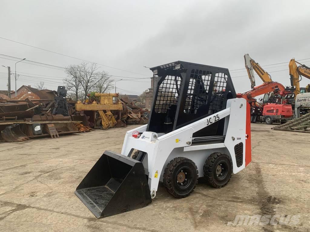  JC 25 Skid steer loderler
