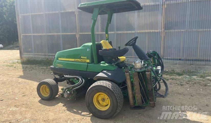 John Deere 7700A Fairway çim biçme makineleri