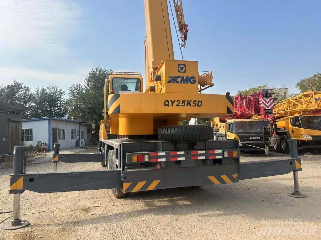 XCMG QY 25 K5D Yol-Arazi Tipi Vinçler (AT)