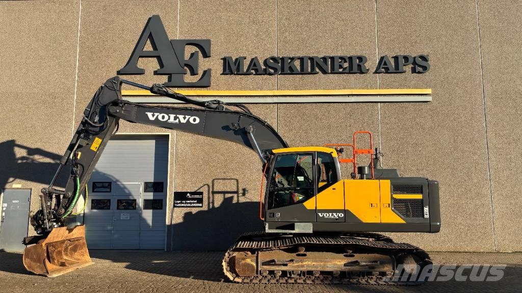 Volvo EC 220 E Paletli ekskavatörler