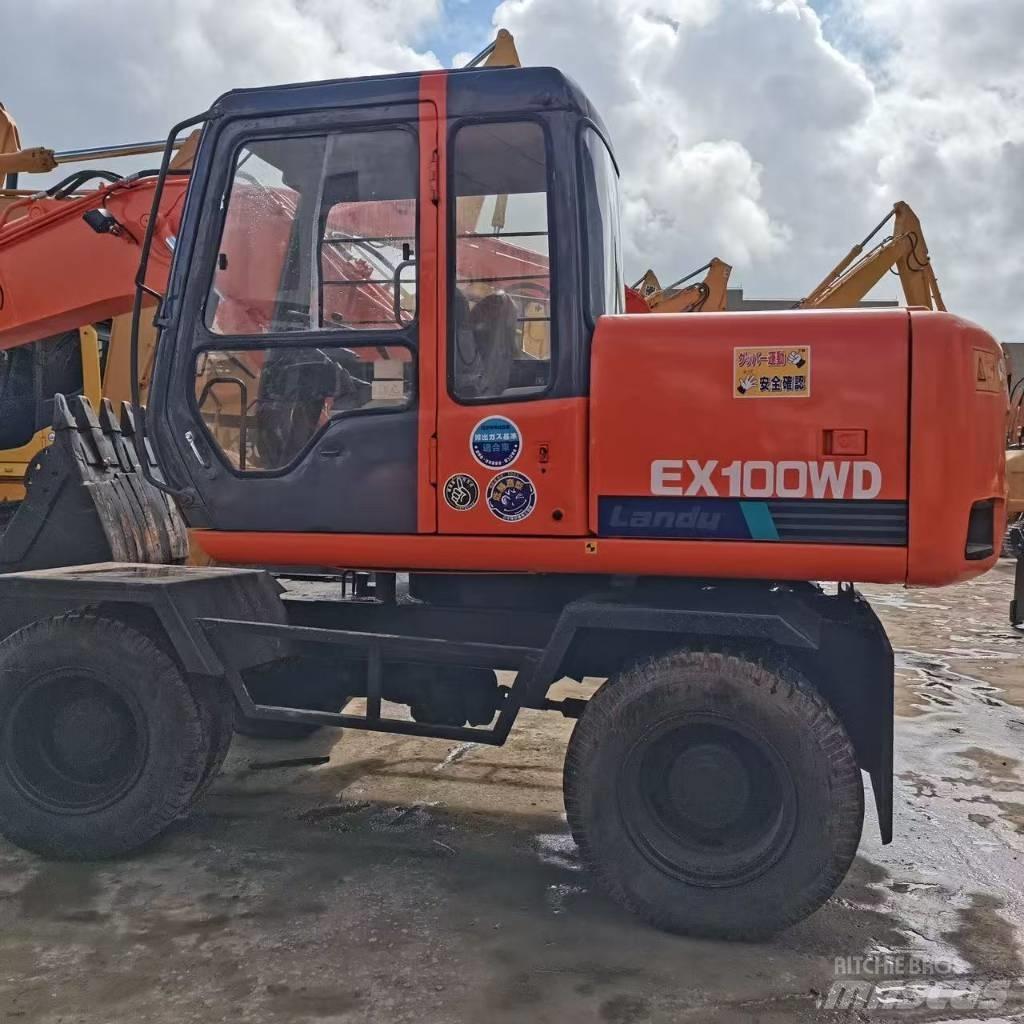 Hitachi EX 100 W D Lastik tekerli ekskavatörler