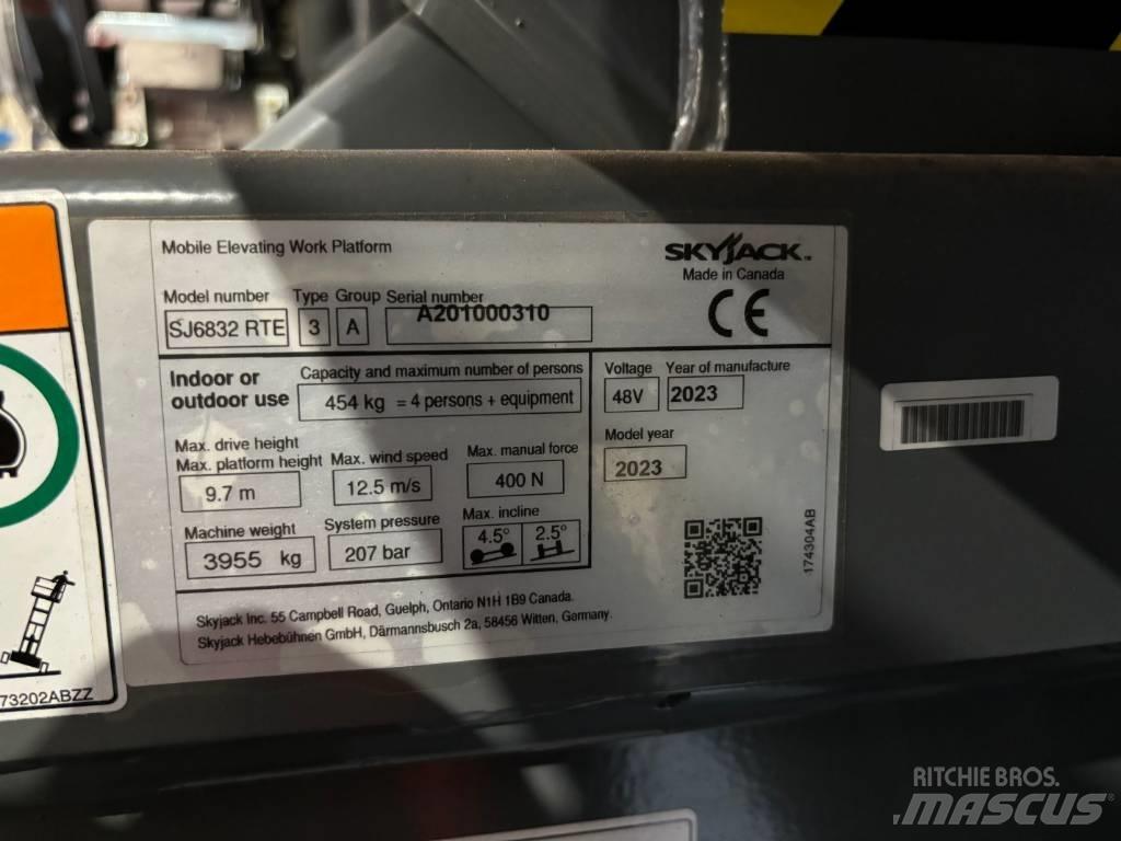 SkyJack SJ 6832 RTE Makasli platformlar