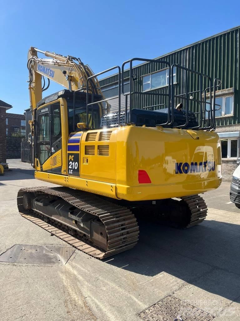 Komatsu PC210LC-11E0 Paletli ekskavatörler