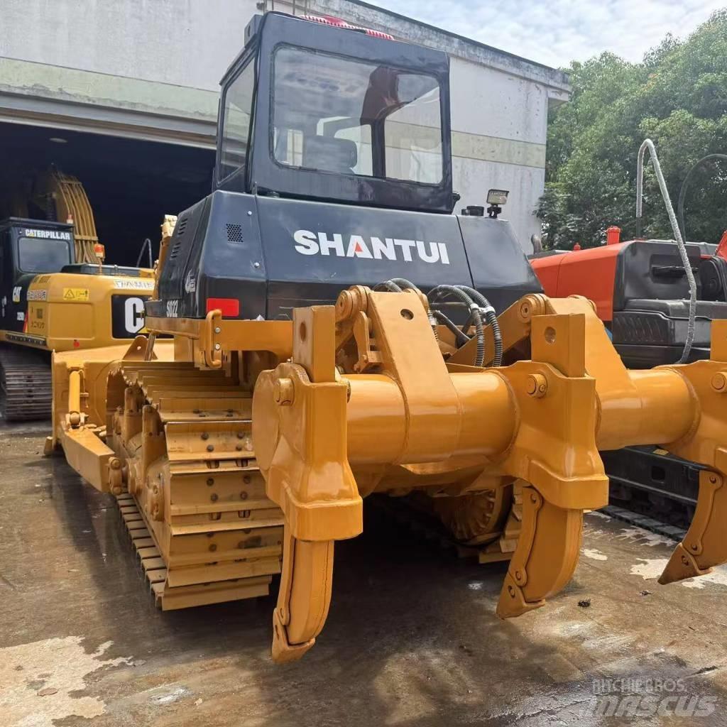 Shantui SD 22 Paletli dozerler
