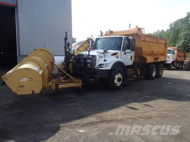 International 7400 Kar küreme biçaklari