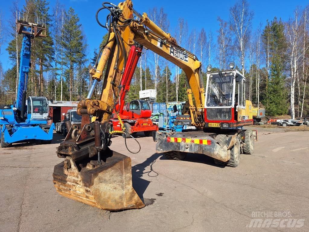 Liebherr A 902 Lastik tekerli ekskavatörler