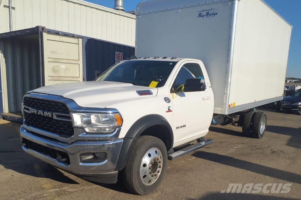 RAM 5500 SLT Kapali kasa kamyonlar