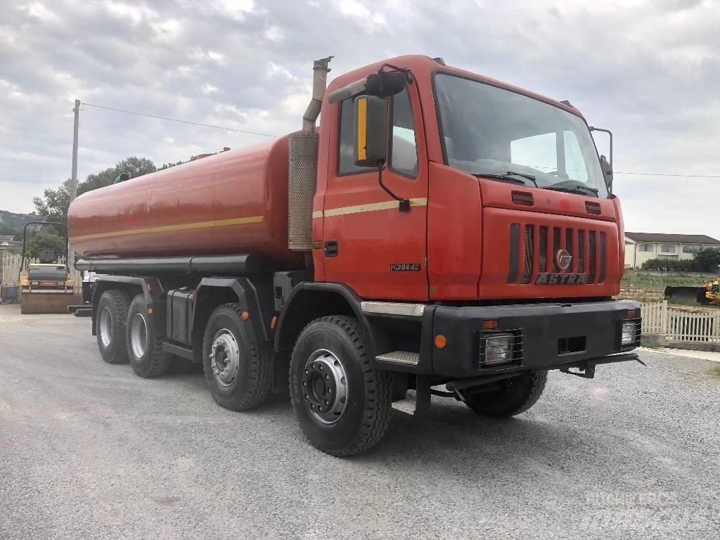 Astra HD 7 84.42 Tankerli kamyonlar