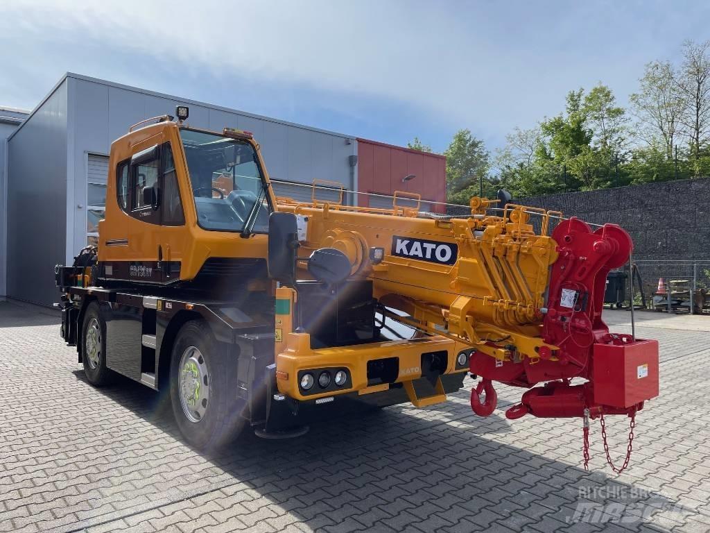 Kato CR-130Rv Arazi Tipi Vinçler (RT)