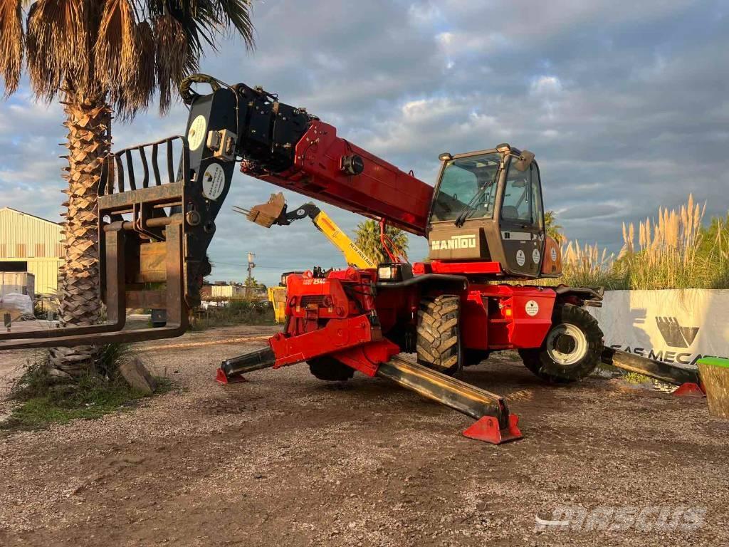 Manitou MRT 2540 Teleskopik yükleyiciler