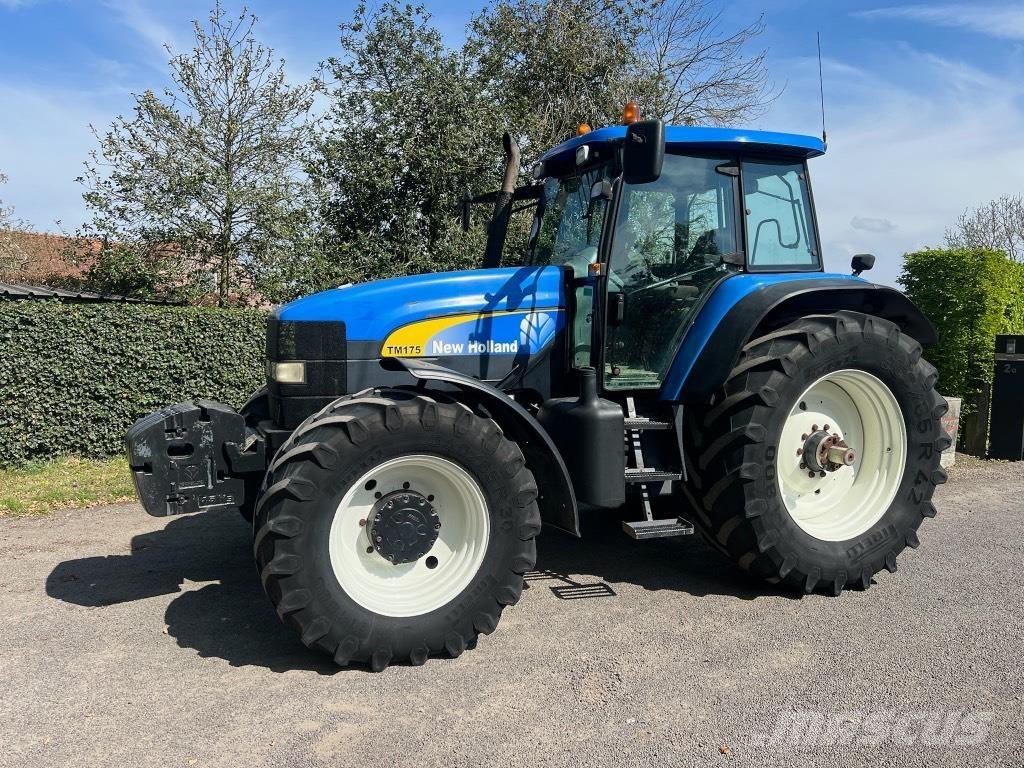 New Holland TM 175 Traktörler