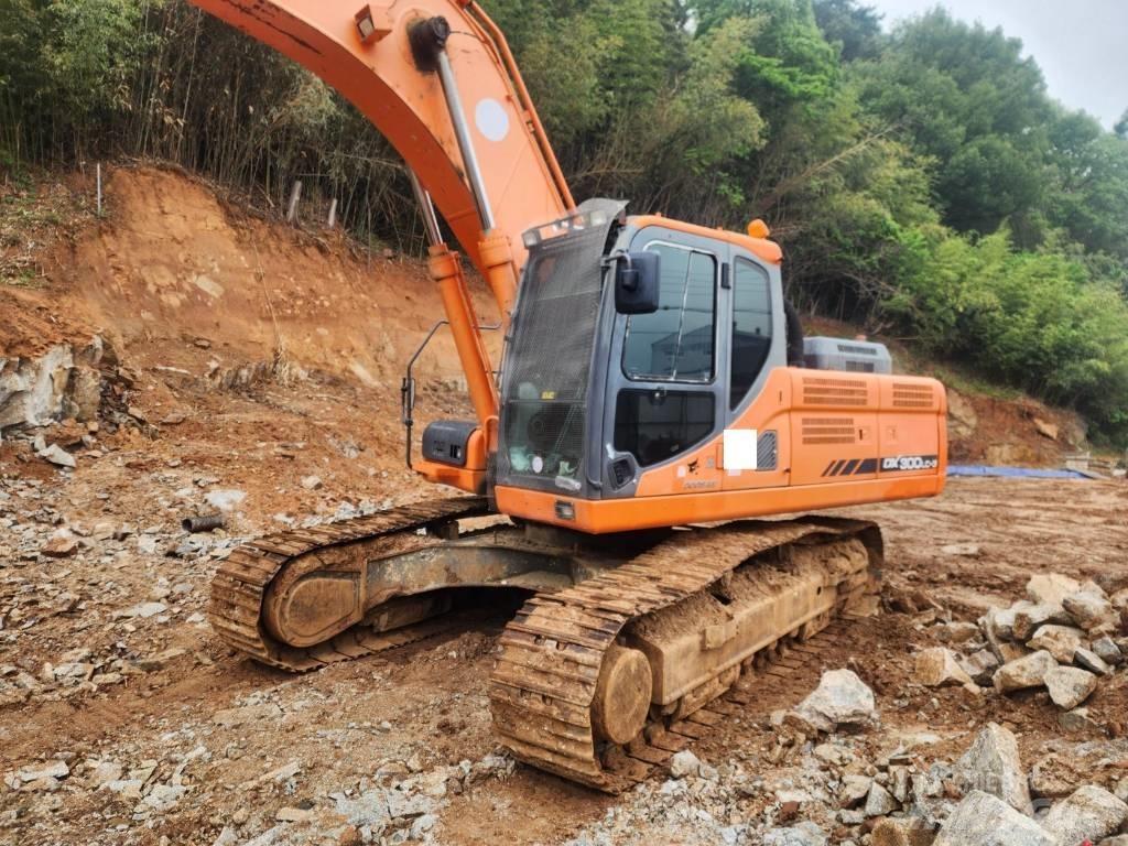 Doosan DX 300 LC-5 Paletli ekskavatörler