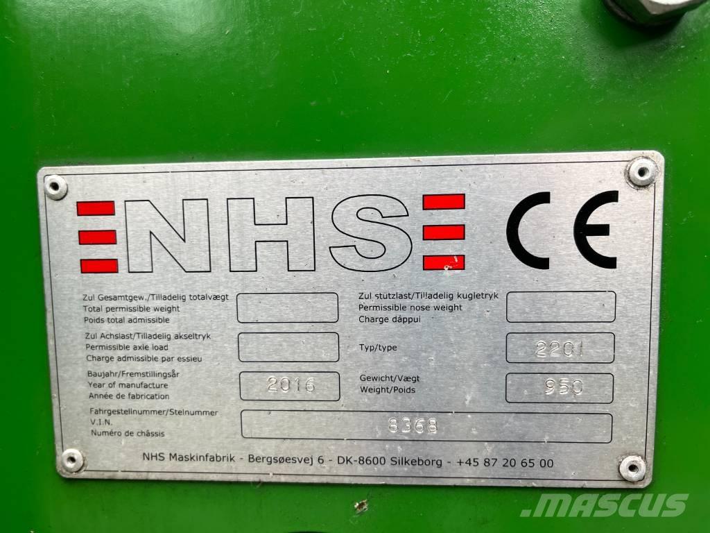 NHS 220 i Ağaç öğütücüler