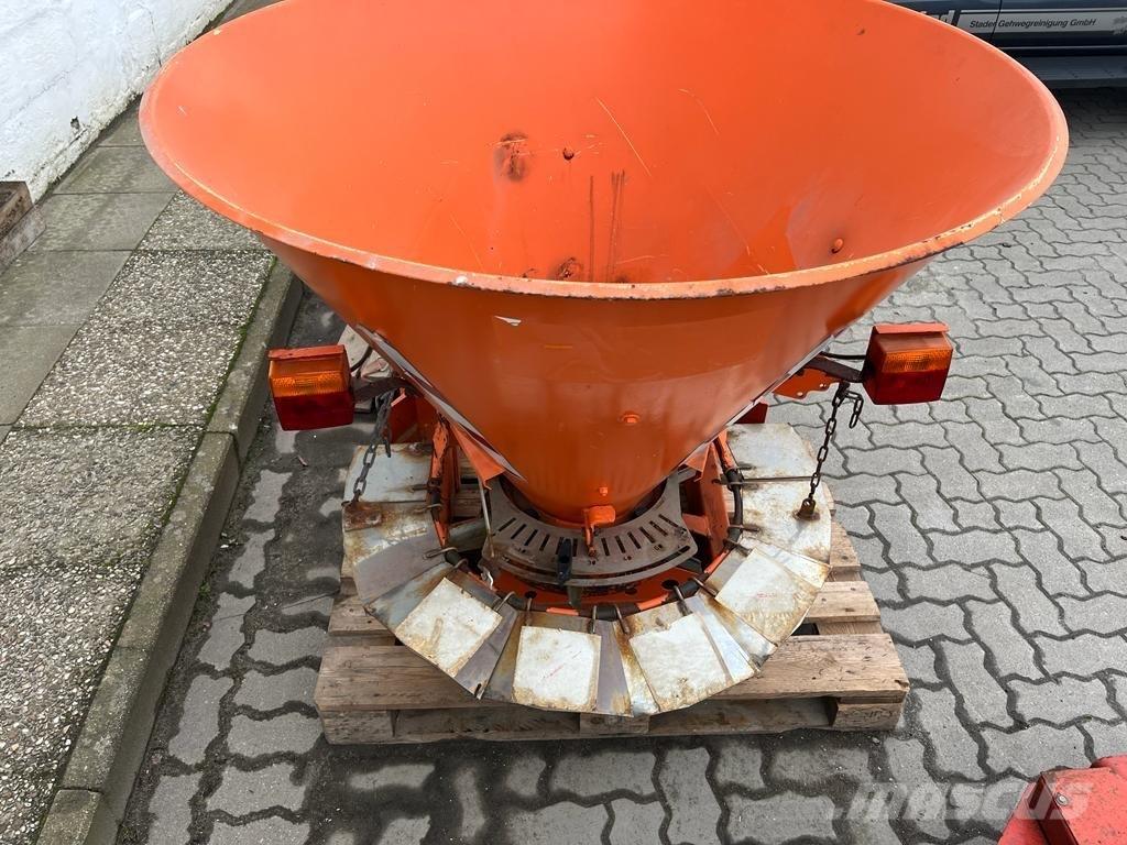 Amazone E+S 301 Kum ve tuz serpiciler