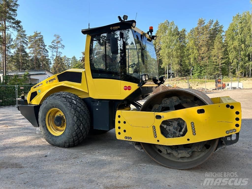 Bomag BW 213 Tek tamburlu silindirler