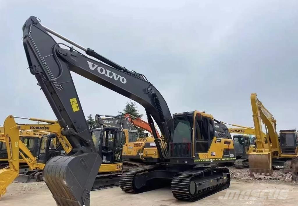 Volvo 210 Paletli ekskavatörler