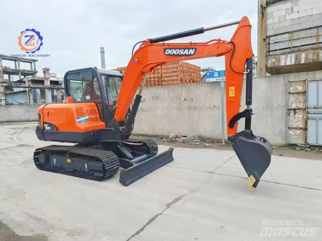 Doosan DX 55 Mini ekskavatörler, 7 tona dek