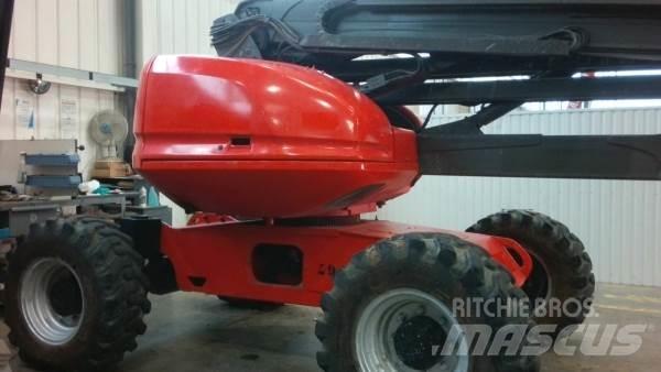 Manitou 160ATJ Körüklü personel platformları