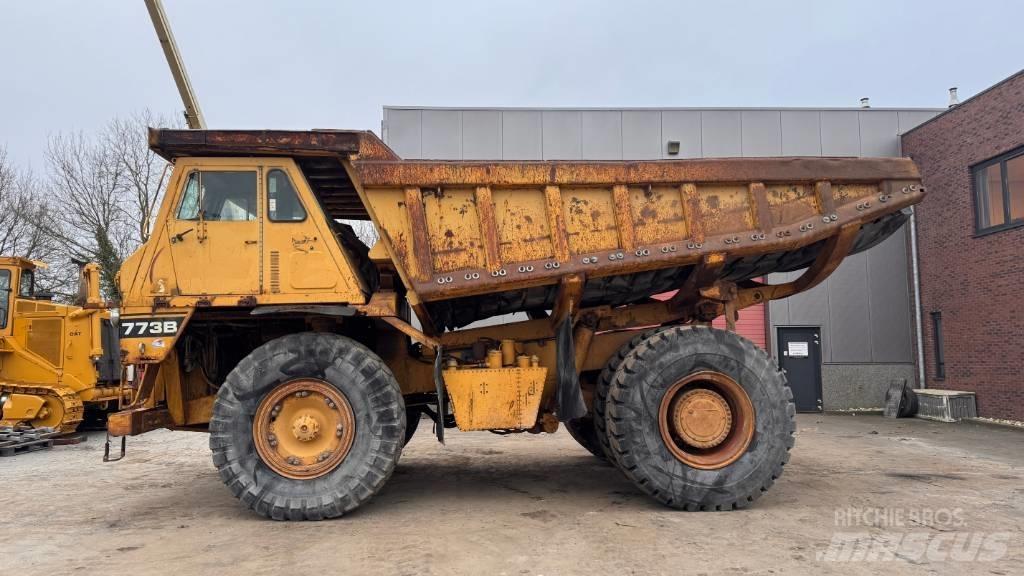 CAT 773 B Yol disi kaya kamyonu
