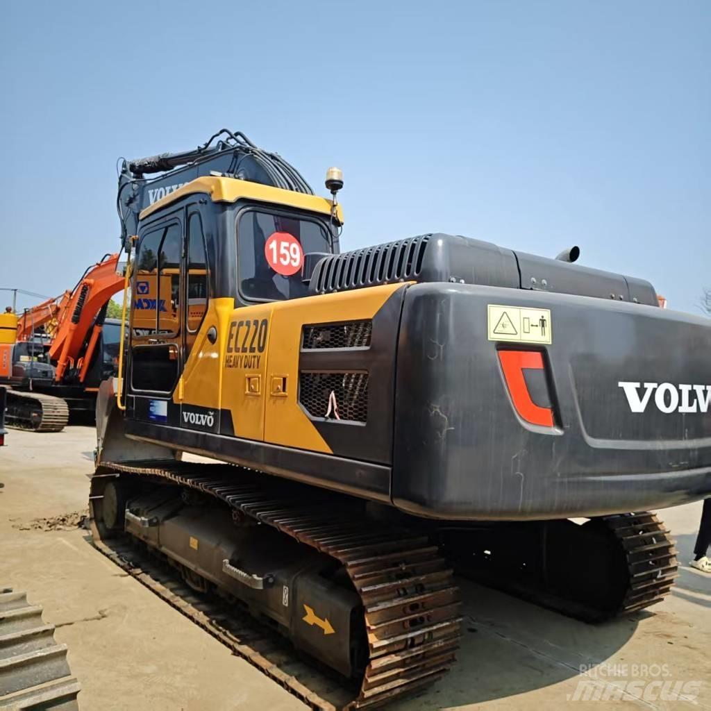 Volvo EC 220 Paletli ekskavatörler