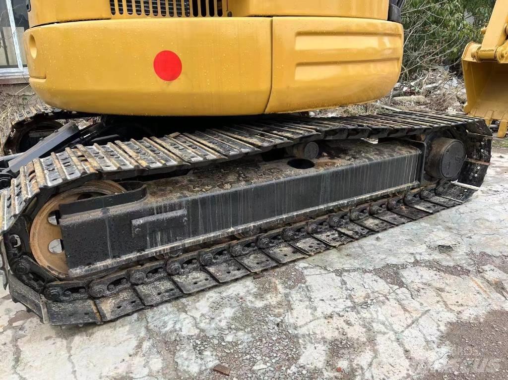 CAT 303c Mini ekskavatörler, 7 tona dek