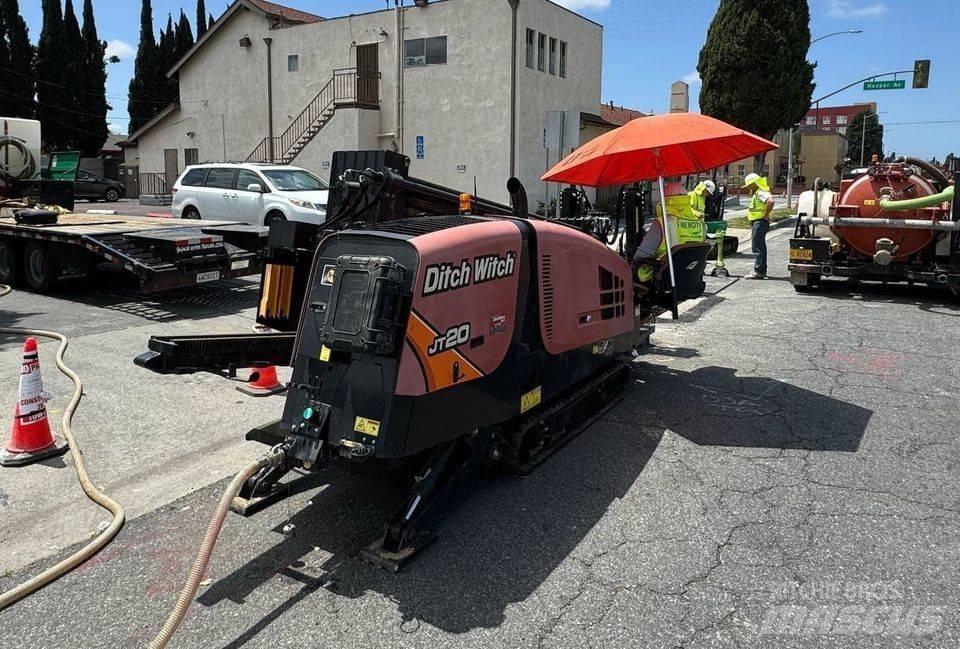Ditch Witch JT20 Yatay sondaj makineleri