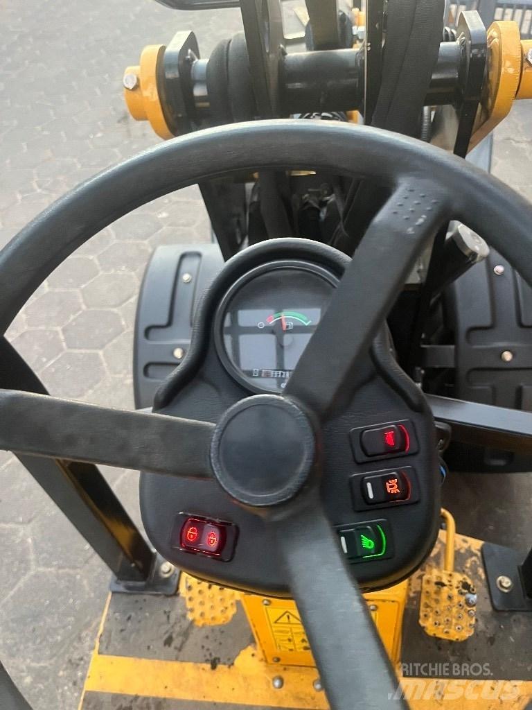 Gehl AL 140 Mini yükleyiciler