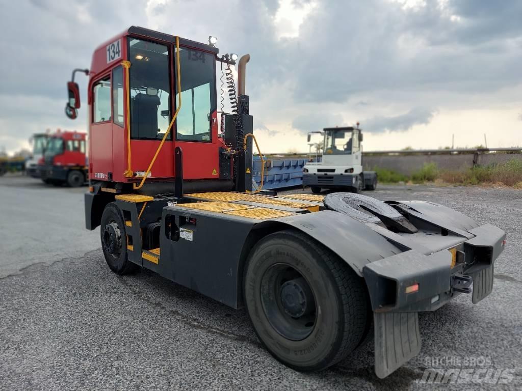 Kalmar T2 Terminal çekiciler