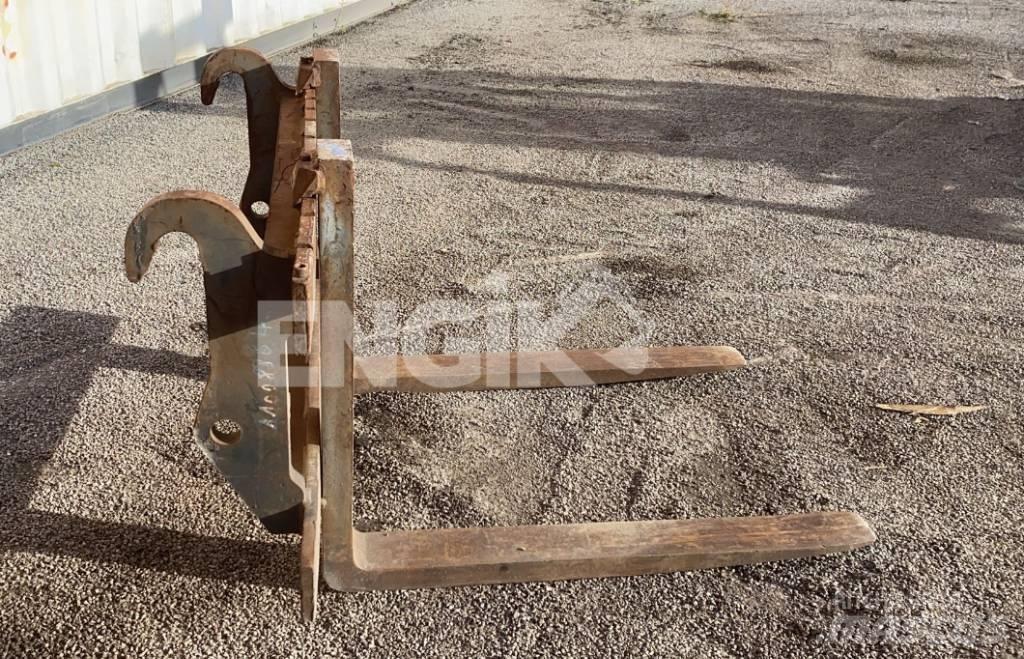 CAT Fourches Tekerlekli yükleyiciler
