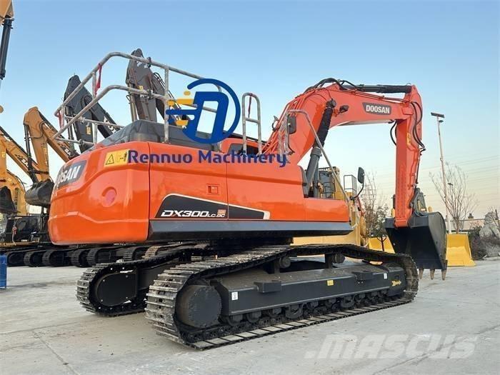 Doosan DX 300LC-9C Paletli ekskavatörler