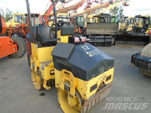 Bomag BW 900-2 Çift tamburlu silindirler