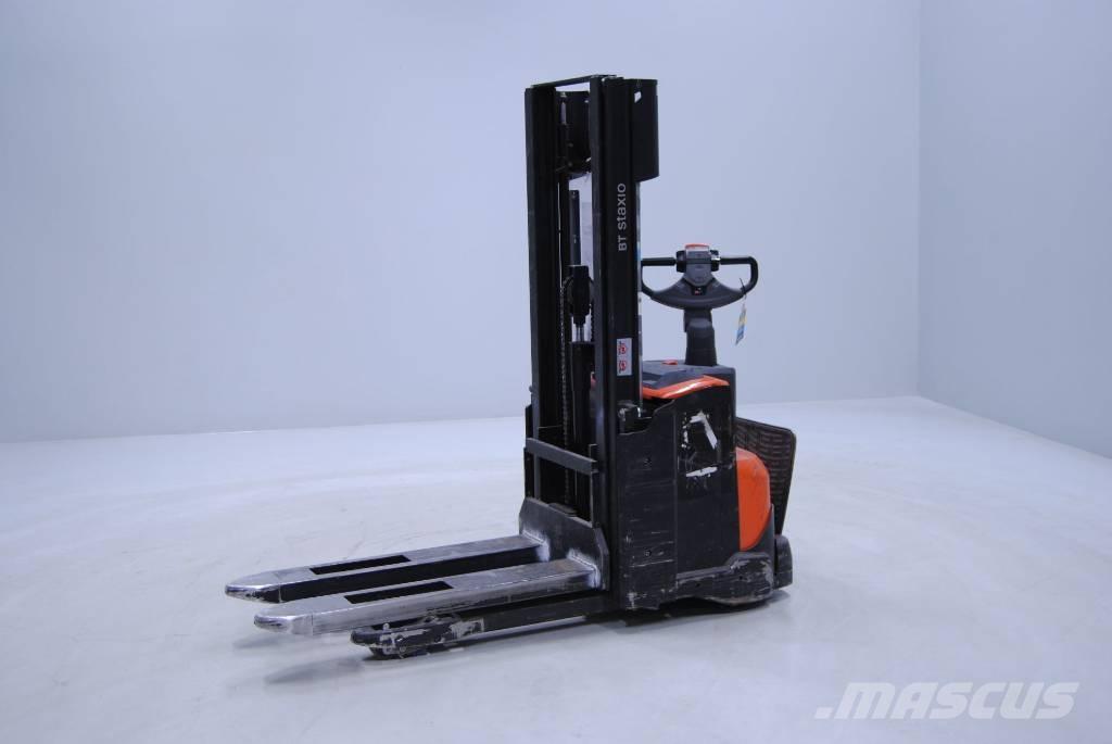 Toyota SWE140L Yaya kumandali istif makinasi