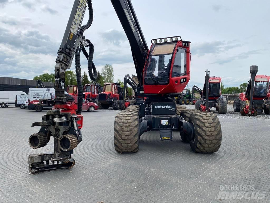 Komatsu 901 XC Biçerdöverler