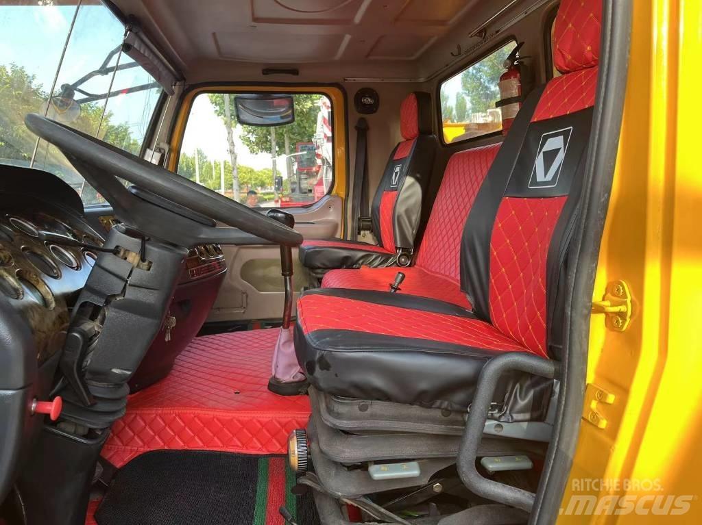 XCMG QY70KA Yol-Arazi Tipi Vinçler (AT)