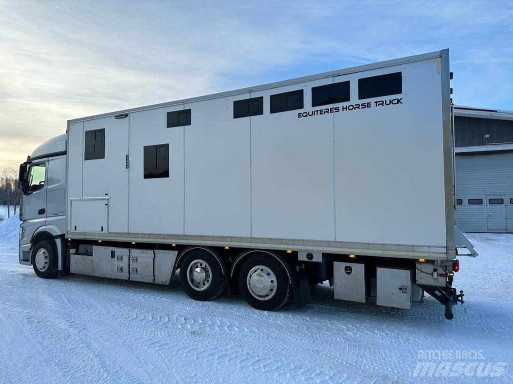 Mercedes-Benz Actros Hayvan nakil kamyonlari