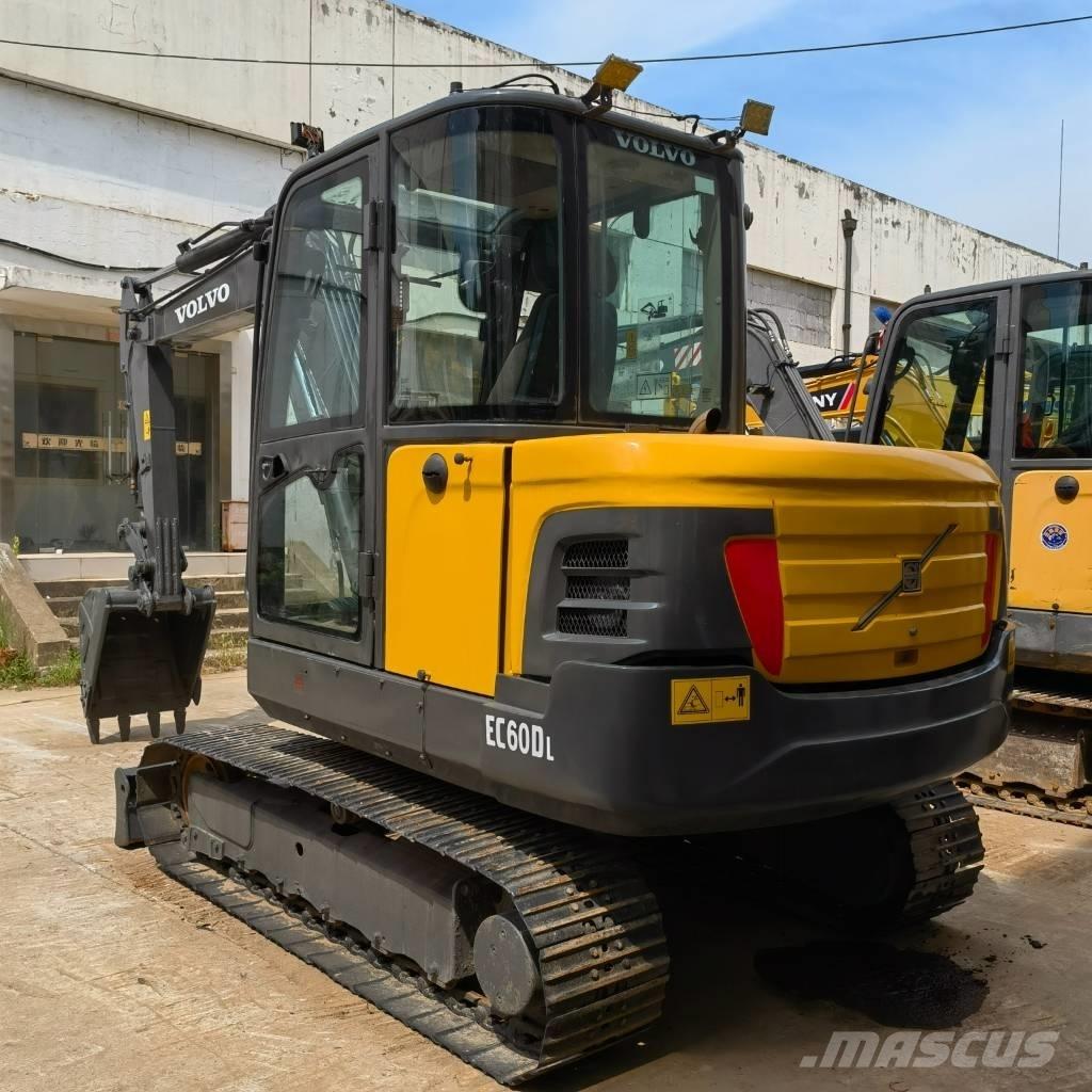 Volvo EC60 Mini ekskavatörler, 7 tona dek