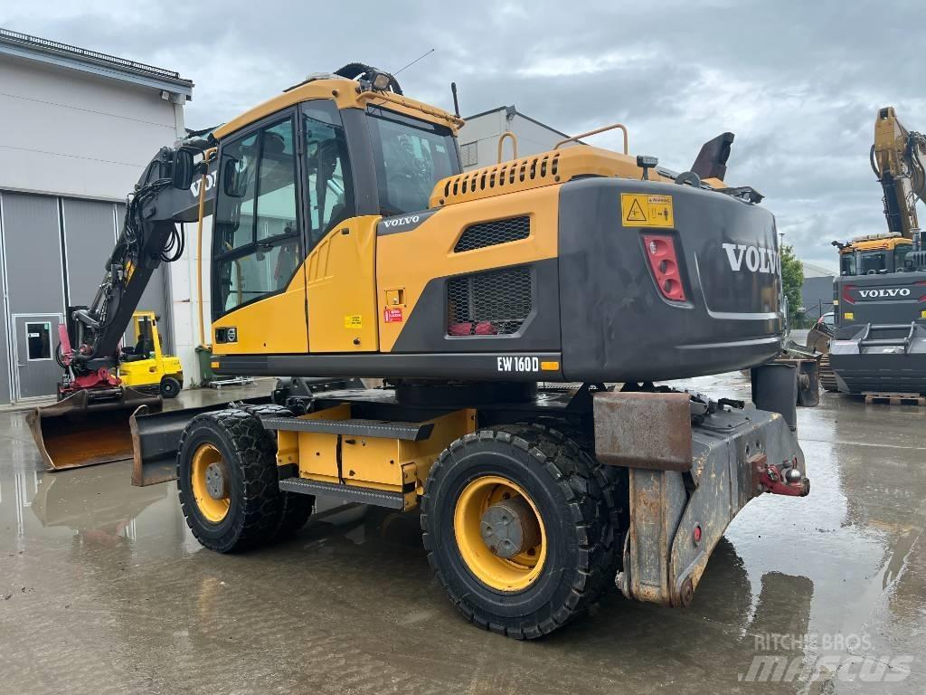 Volvo EW160D Lastik tekerli ekskavatörler