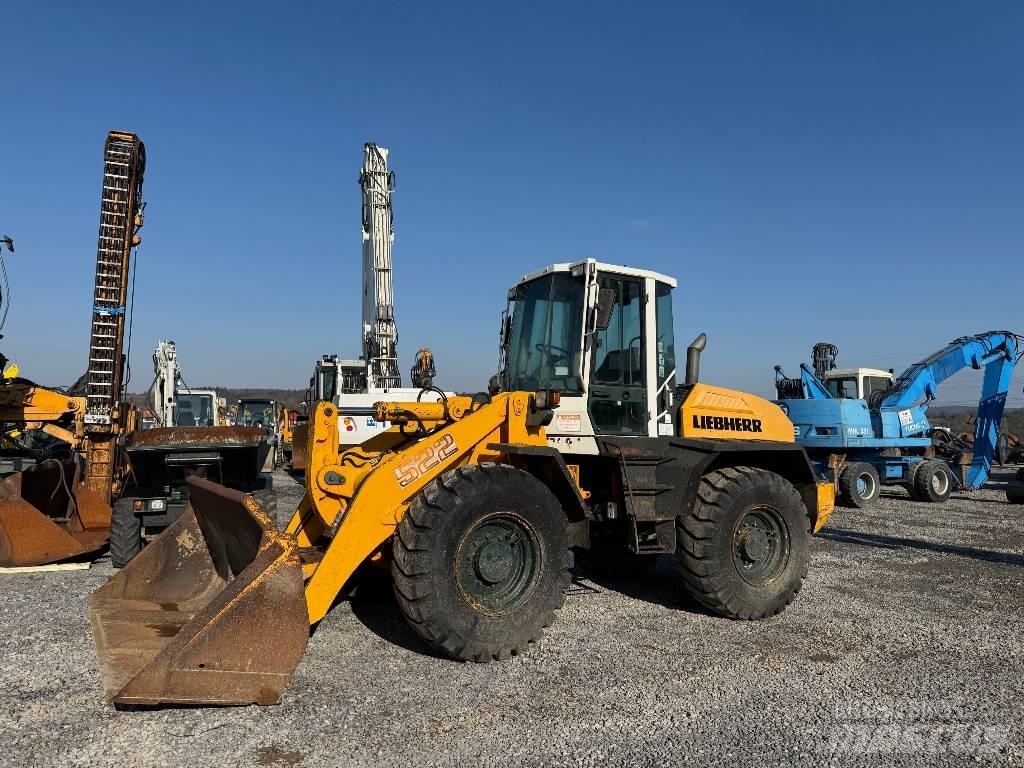 Liebherr L 522 Tekerlekli yükleyiciler
